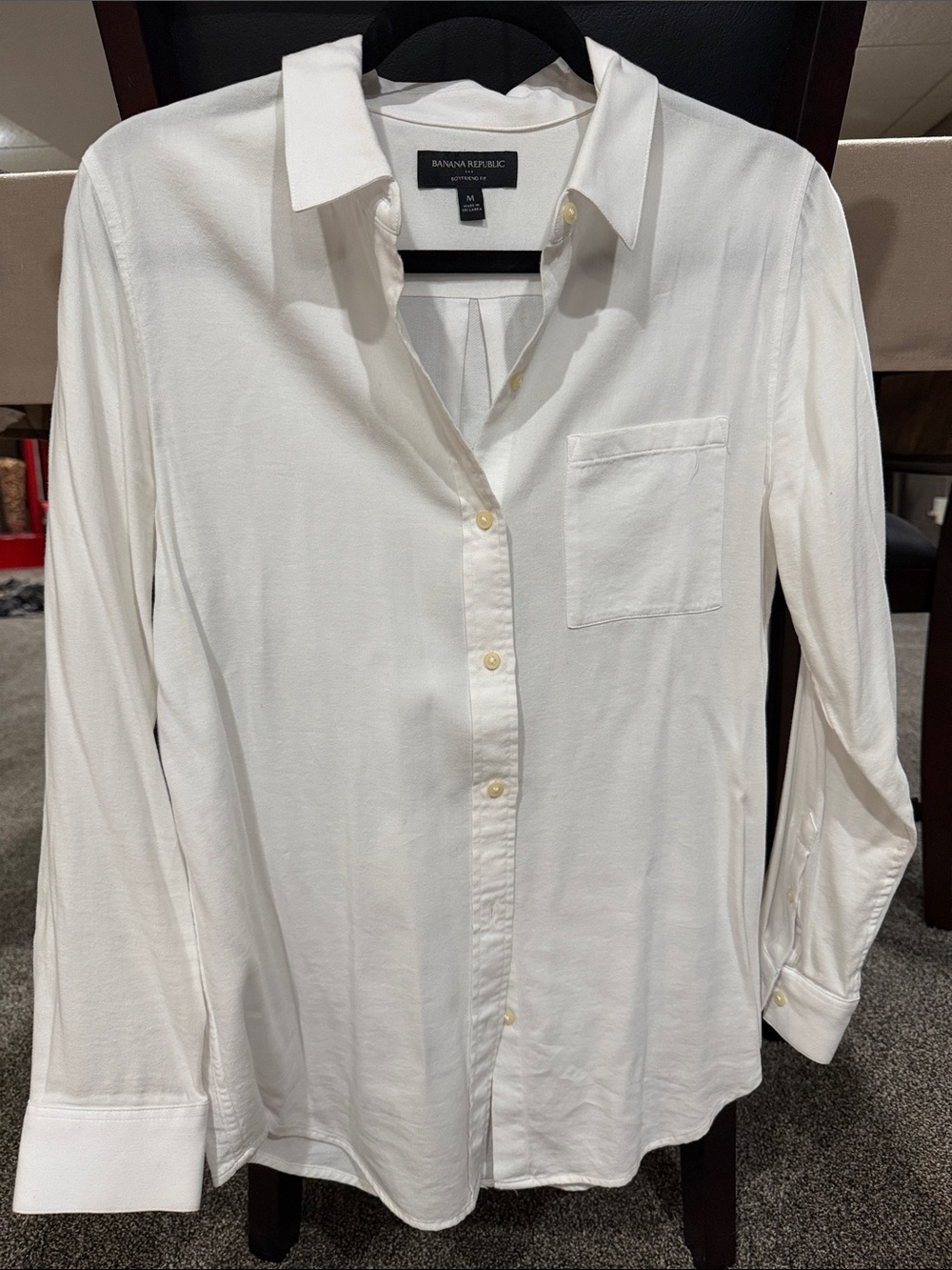 Banana Republic Women’s Boyfriend Fit White Button-Up Shirt